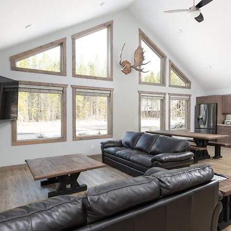 The Antler Ridge Cabin Valemount Exterior photo