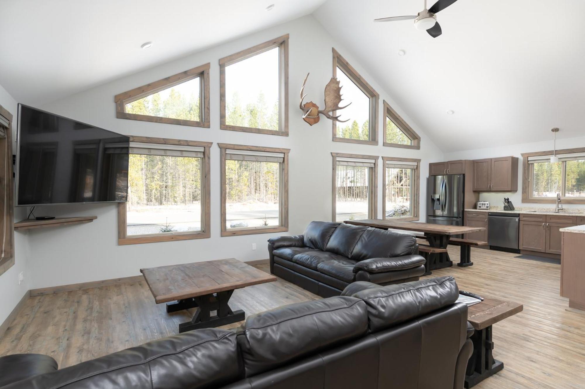 The Antler Ridge Cabin Valemount Exterior photo